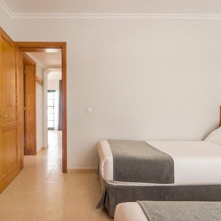 Aparthotel Ilunion Costa Sal Lanzarote Puerto del Carmen  Zimmer foto