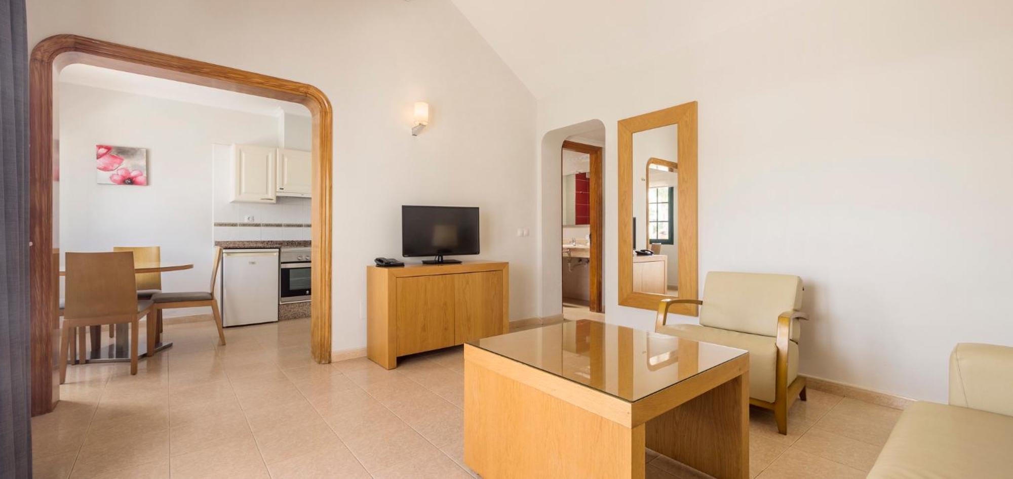 Aparthotel Ilunion Costa Sal Lanzarote Puerto del Carmen  Zimmer foto